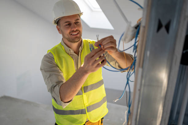 Best Licensed Electrician  in Siloam Springs, AR